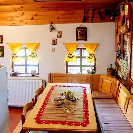 Predah, Mijaila Radovica 13a Апартаменты Златибор