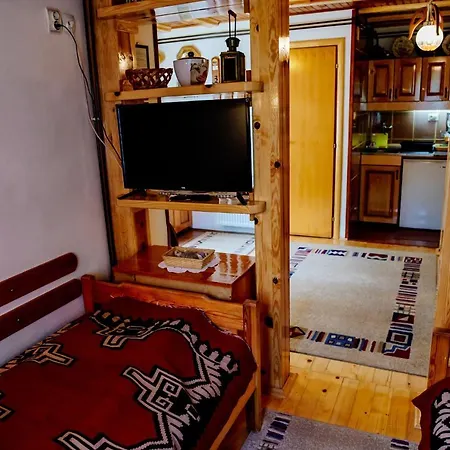Apartament Predah, Mijaila Radovica 13a