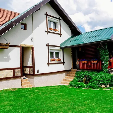 Apartment Predah, Mijaila Radovica 13a