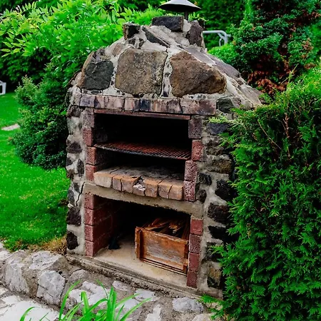 Predah, Mijaila Radovica 13a * Zlatibor