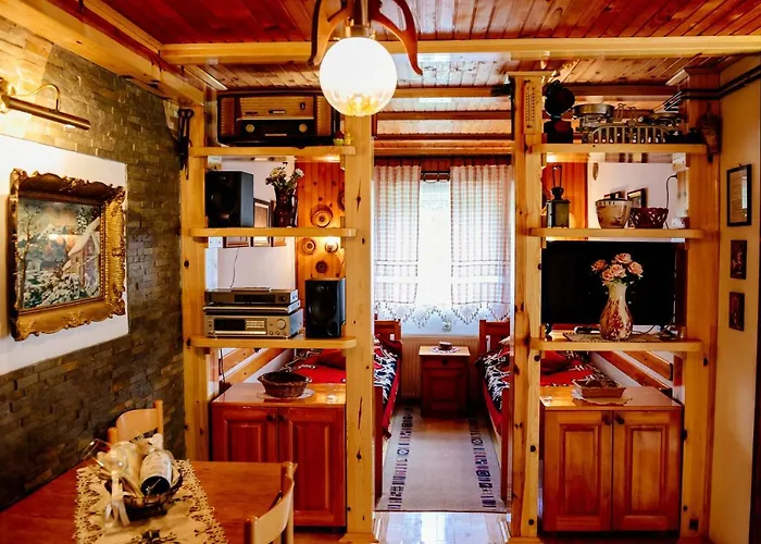 Predah, Mijaila Radovica 13a Apartment