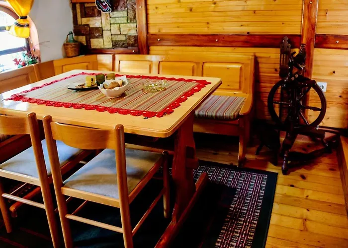 Predah, Mijaila Radovica 13a * Zlatibor